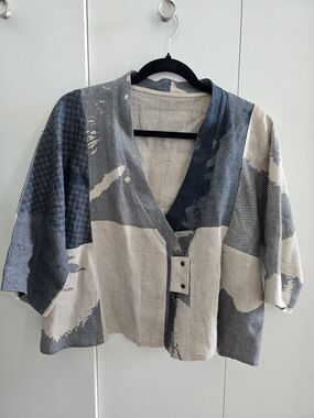 Babette 100% Linen Button Front Jacket in Navy & Natural